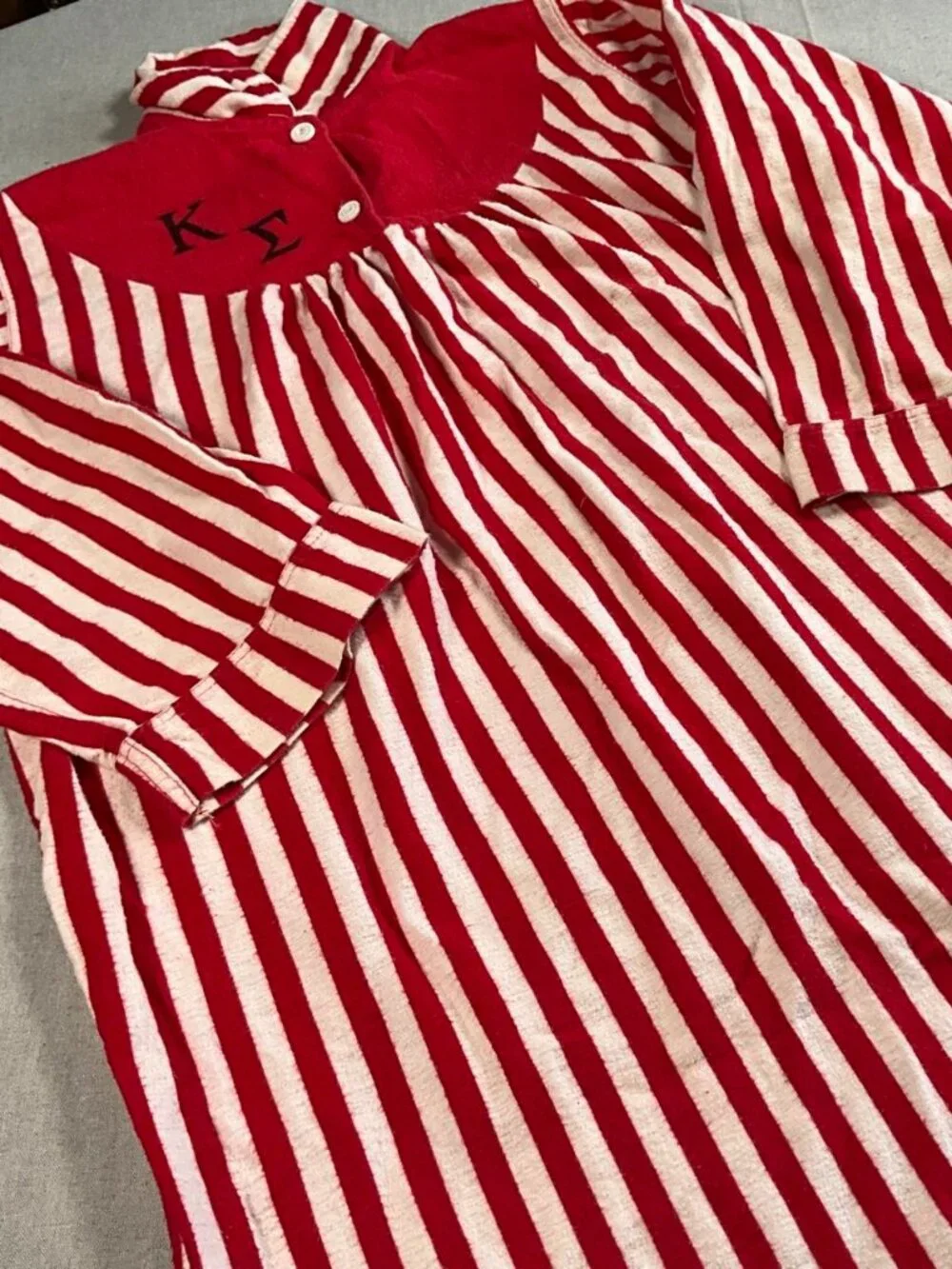 VTG Kappa Sigma Fraternity Mid Century Red White Pin Stripe Nightshirt Gown (L)